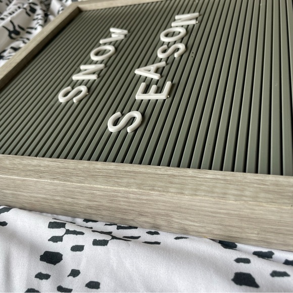 Letter board - Picture 3 of 12